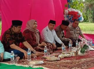 Kembali Satu Panggung Dengan HBA dan Masnah, Haris Terlihat Sumringah