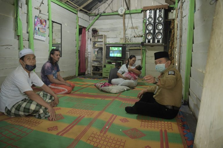 Besuk Elia, Al Haris: Bukan Gizi Buruk, tapi Idap Kelainan Tulang Belakang