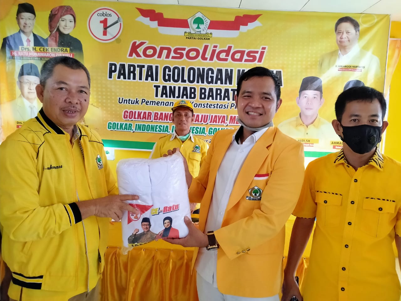 Kawal Pilkada 2020, DPD II Golkar Tanjabbar Sebar Ribuan Saksi di TPS