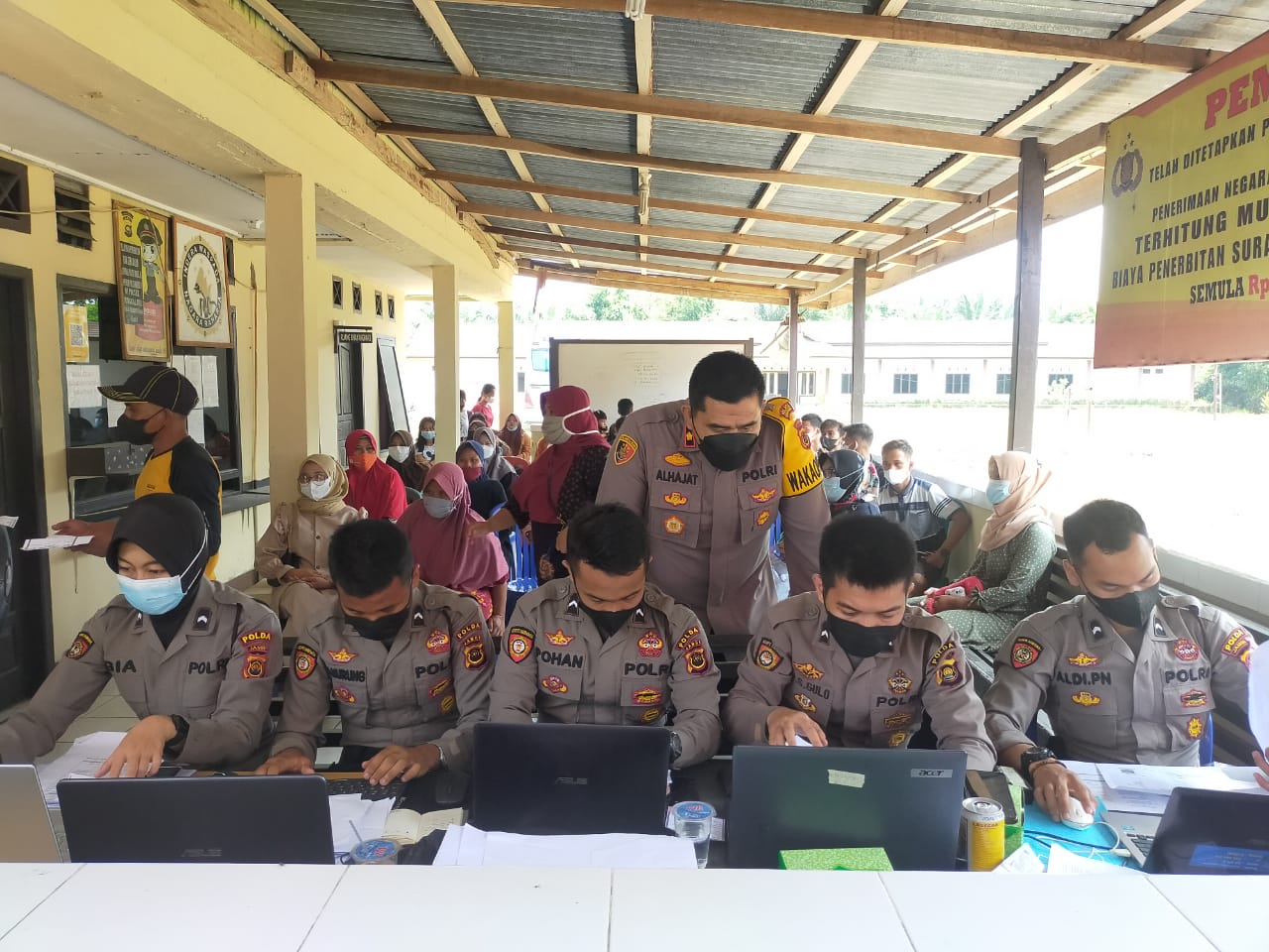 Wakapolres Tanjabbar Monitoring Vaksinasi Ibu Hamil dan Remaja di Bramitam