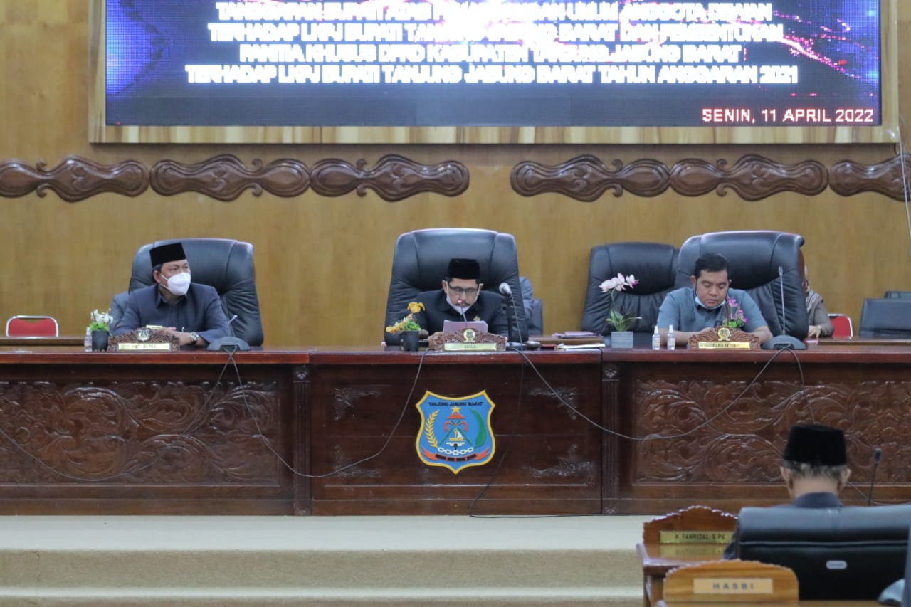 DPRD Tanjabbar Gelar Rapat Paripurna Ketiga Tanggapan Bupati Atas LKPJ dan Pembentukan Pansus DPRD Tanjabbar Gelar Rapat Paripurna Ketiga Tanggapan Bupati Atas LKPJ dan Pembentukan Pansus