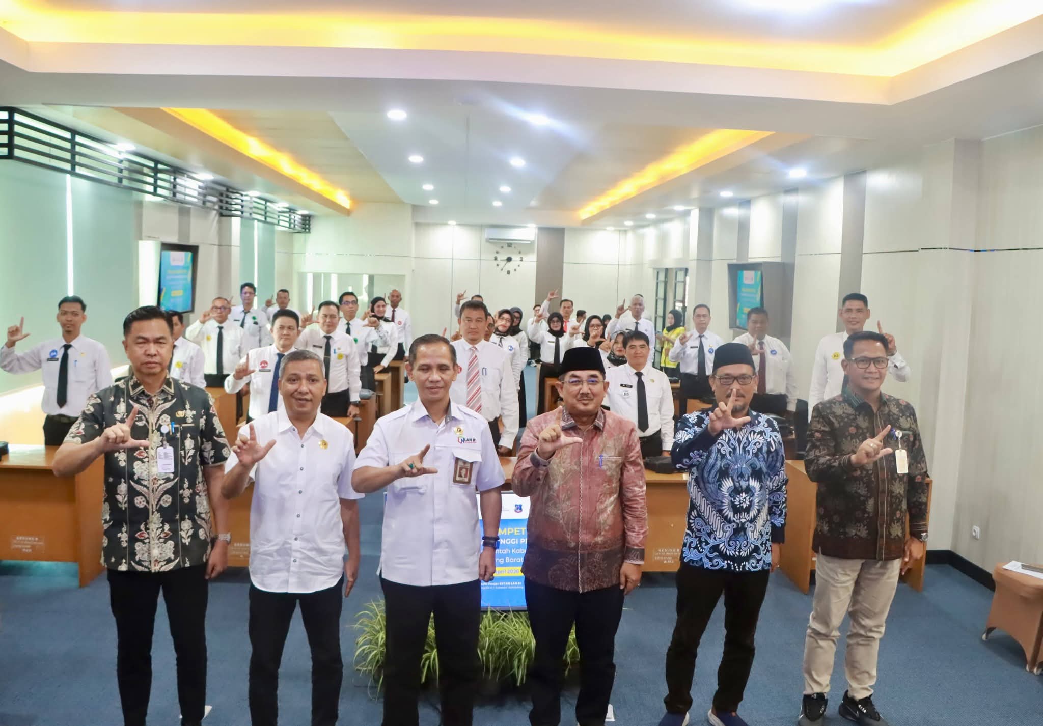 Bupati Pantau Uji Kompetensi JPT Pratama di LAN Jatinangor