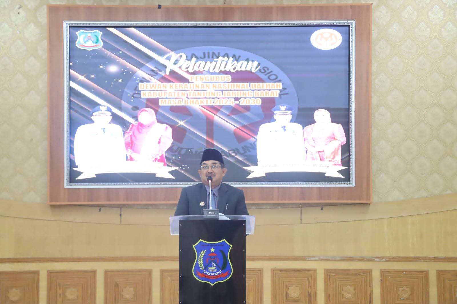Ketua Dekranasda Tanjabbar Lantik Pengurus Baru Masa Bhakti 2025–2030