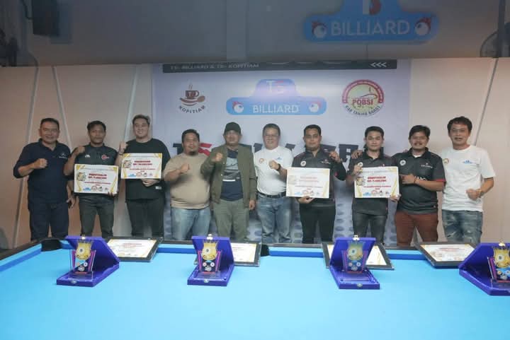 Anwar Sadat Tutup Billiard Turnamen 2025: Harapkan Peningkatan Kemampuan Atlet