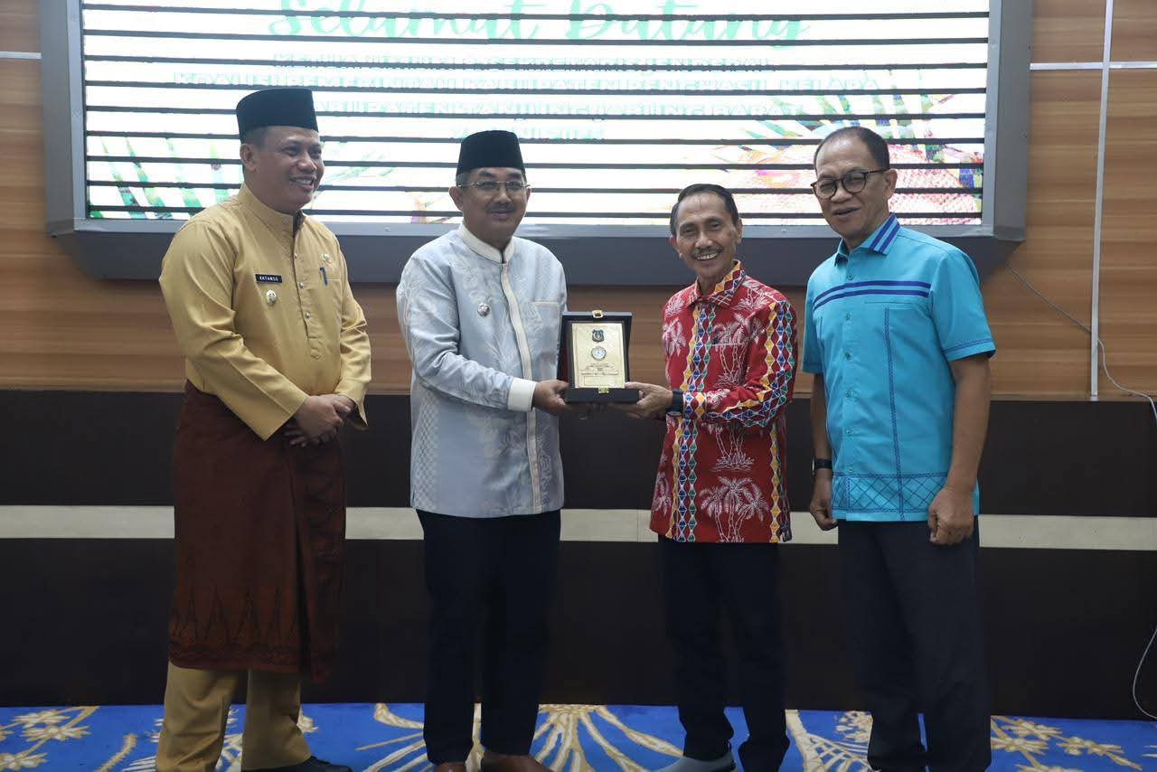 Tanjab Barat Siap Jadi Tuan Rumah Pra Munas KOPEK, Bupati: Momentum Bangkitkan Semangat Petani Kelapa