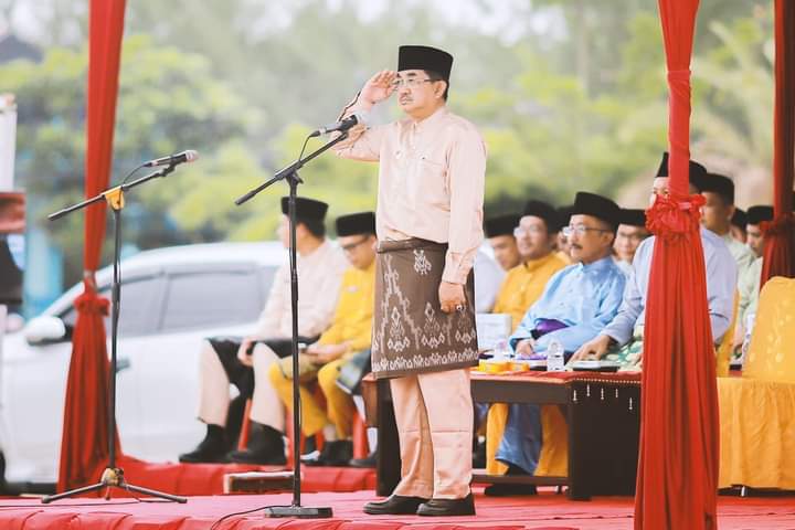 Bupati Tanjab Barat Jadi Inspektur Upacara Peringatan HUT Jambi ke-67 Tahun 2024