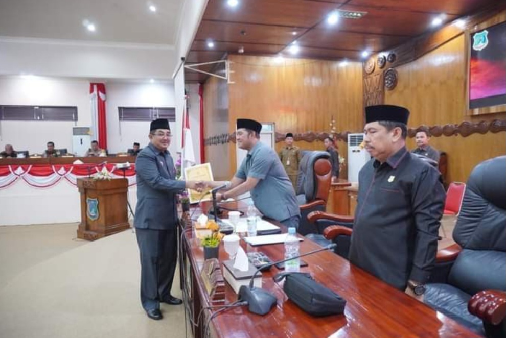 Paripurna Ketiga, DPRD Tanjabbar Mendengarkan Tanggapan LKPJ Bupati dan Pembentukan Pansus Paripurna Ketiga, DPRD Tanjabbar Mendengarkan Tanggapan LKPJ Bupati dan Pembentukan Pansus