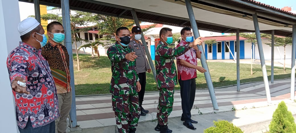 Letkol Erwan Susanto Cek Perlengkapan RS Suryah Khairuddin Sebagai RS Rujukan Pasien Covid-19