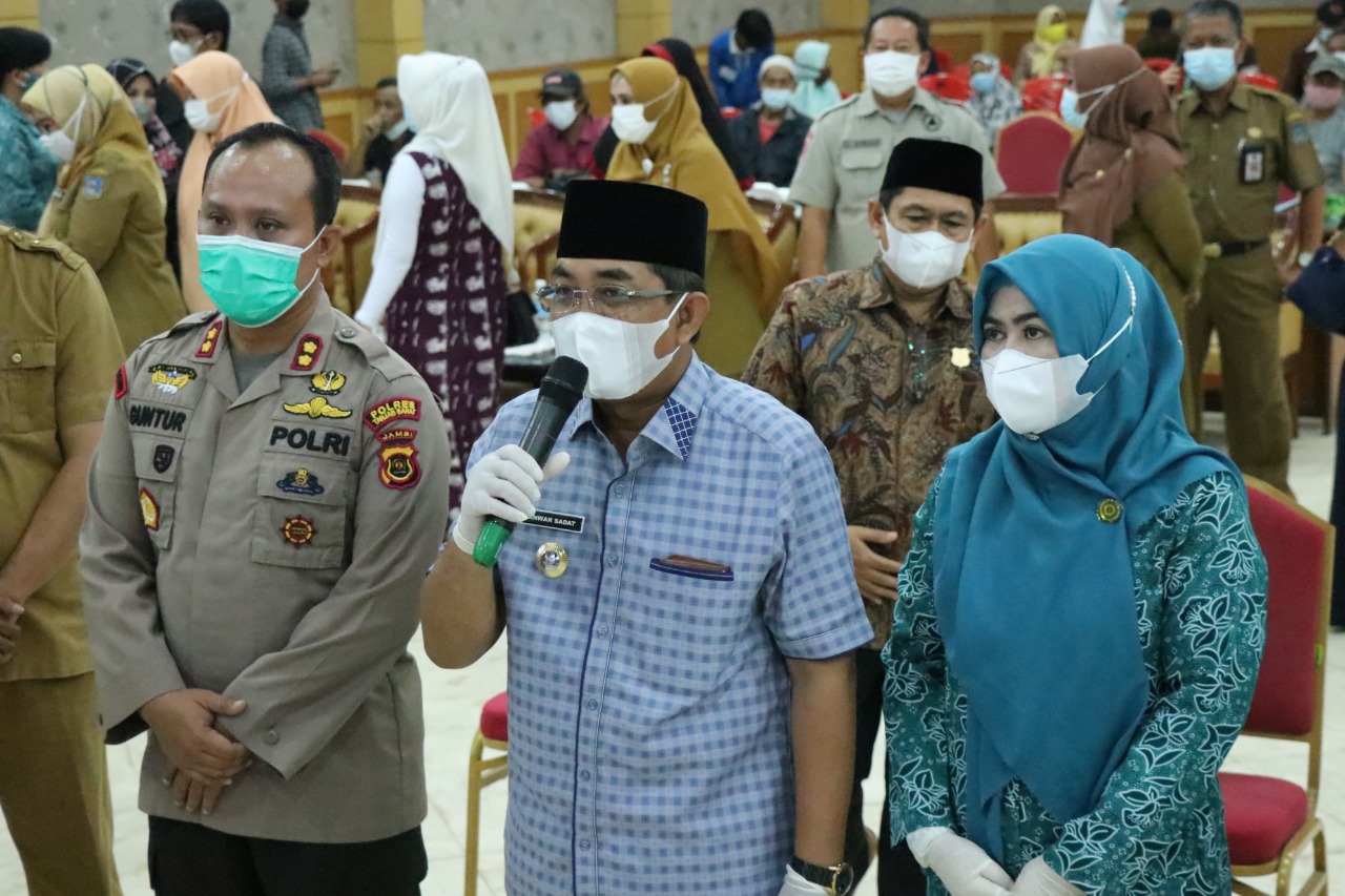 Pemkab Tanjabbar Laksanakan Gerakan Serempak Pekan Vaksinasi Lansia se-Provinsi Jambi