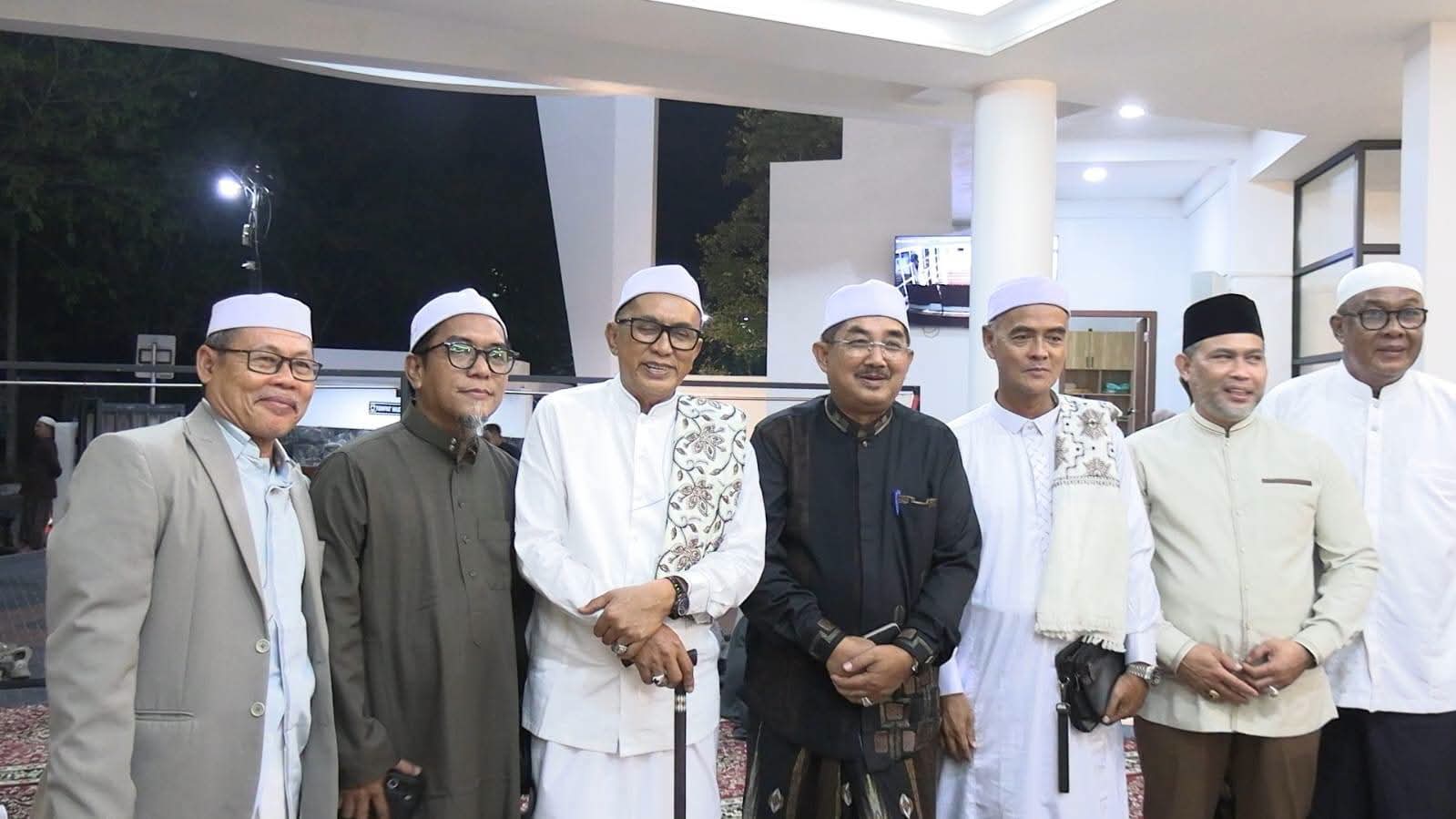 Anwar Sadat Hadiri Haul Syekh Abdul Qadir Al-Jailani dan Haul Jama’ di Tembilahan