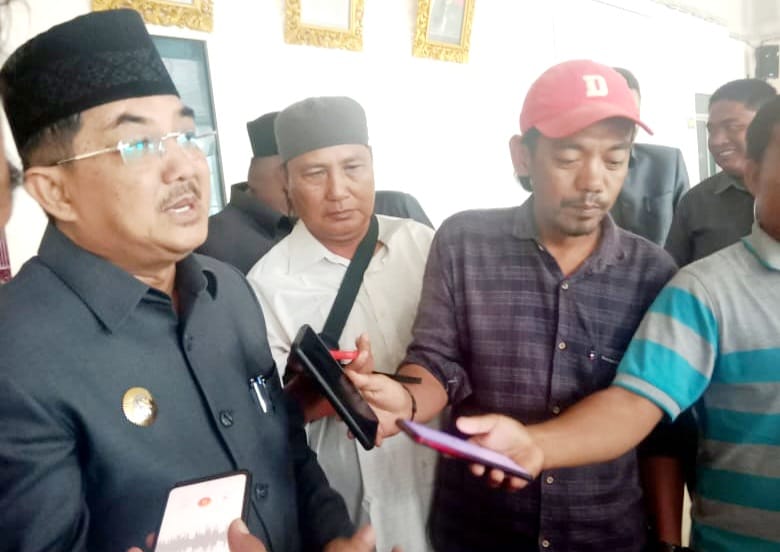 Dihujat Oknum Kades, Bupati : Serahkan Pada Pada Pihak Kepolisian