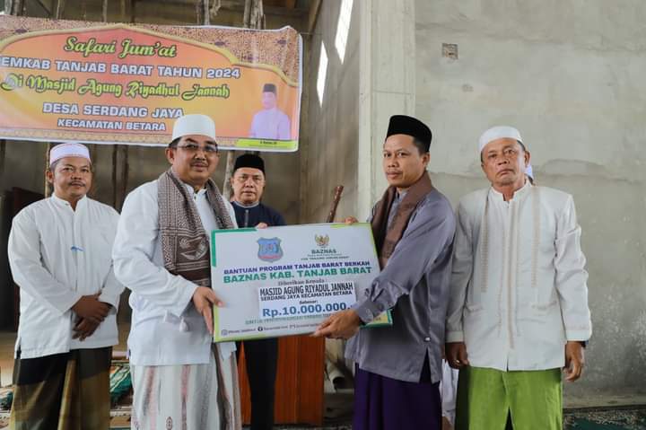 Bupati Safari Jumat di Masjid Agung Riyadhul Jannah Serdang Jaya