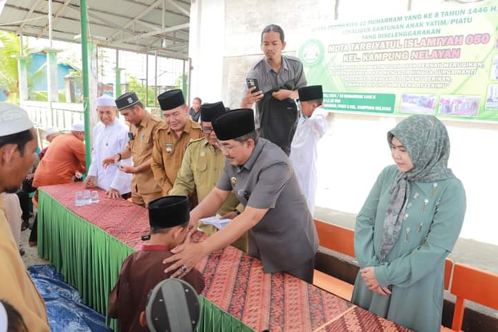 Peringati 10 Muharram 1446 H, Bupati Berikan Santunan Anak Yatim dan Kaum Duafa 