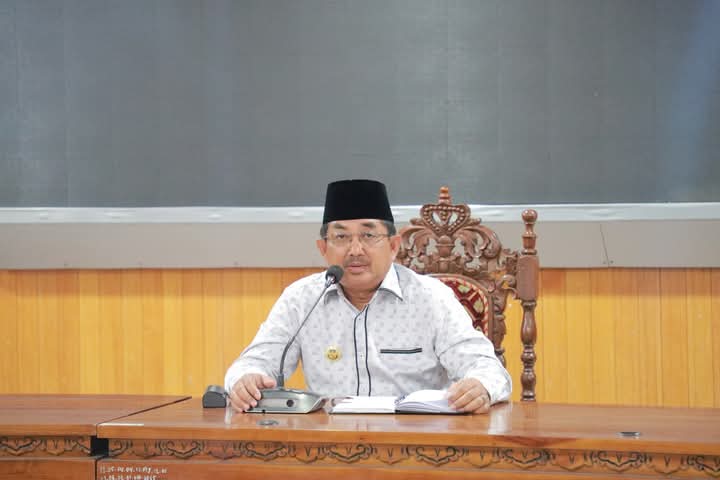 Bupati Pimpin Rapat Tindak Lanjuti Instruksi Presiden Terkait Pembentukan Satgas Penanganan Sampah Nasional