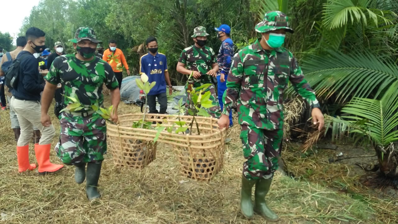 Didampingi Dandim dan Kapolres, Bupati Lakukan Penghijauan dan Pencegahan Karhutla