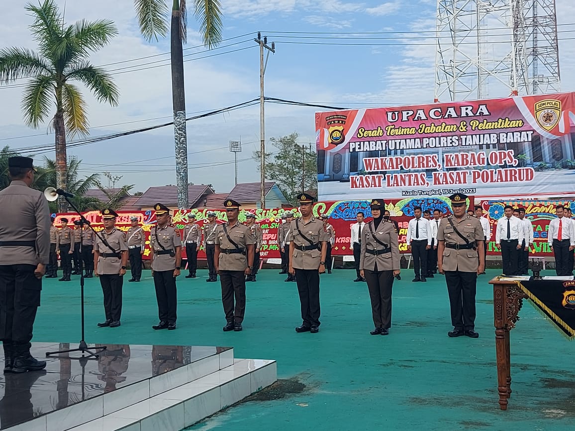 Polres Tanjab Barat Sukses Gelar Sertijab dan Pelantikan Pejabat Utama