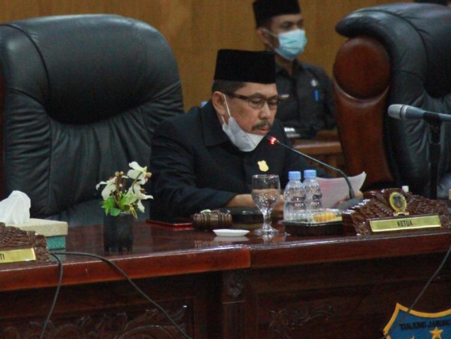 Ketua DPRD Tanjabbar: SK Gubernur Sudah Turun, PAW Anggota DPRD Partai PBB Segera di Proses Ketua DPRD Tanjabbar: SK Gubernur Sudah Turun, PAW Anggota DPRD Partai PBB Segera di Proses