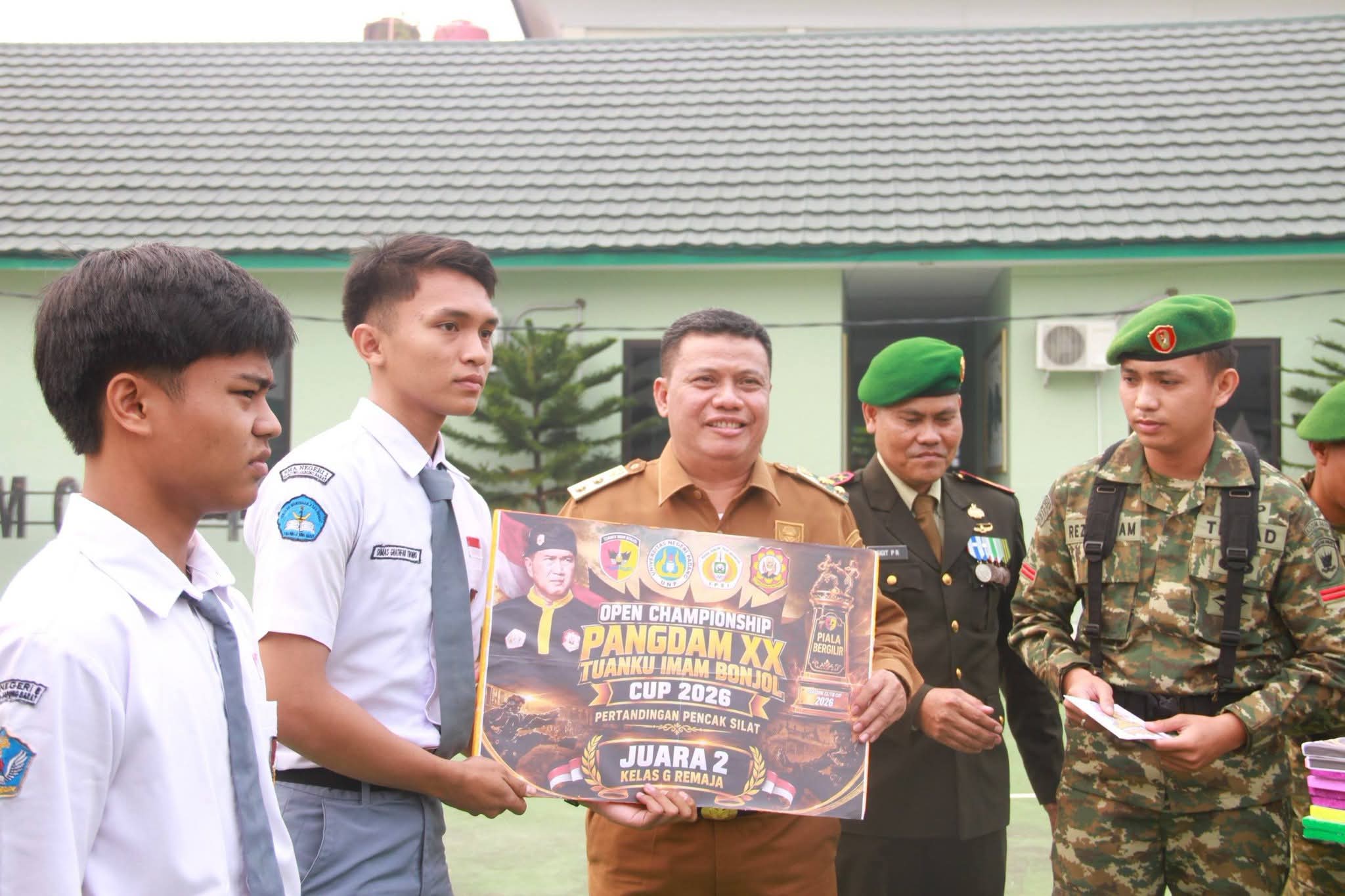Katamso Hadiri Upacara HUT TNI ke-81 Tahun